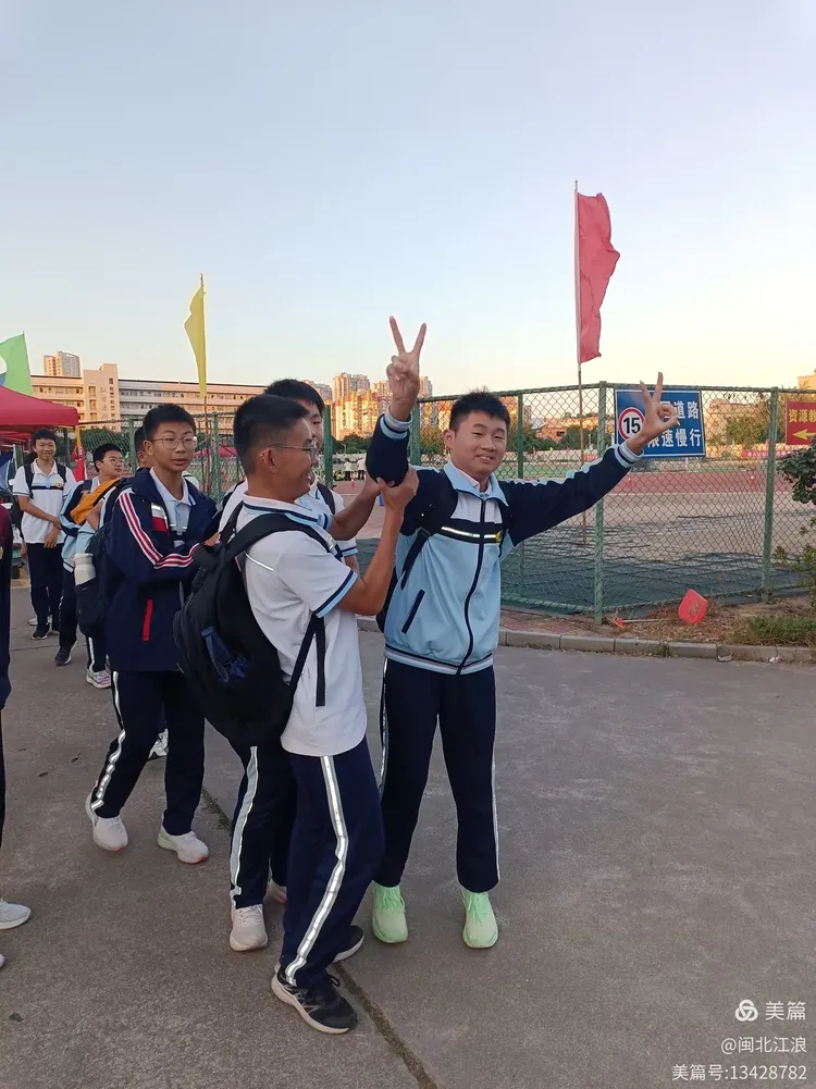 嘉庚精神宣讲团走进启悟中学